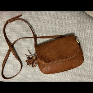 Brown crossbody purse